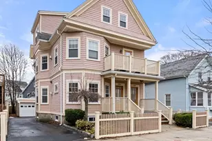 2536 Massachusetts Ave, Cambridge, MA 02140 - Photo 2