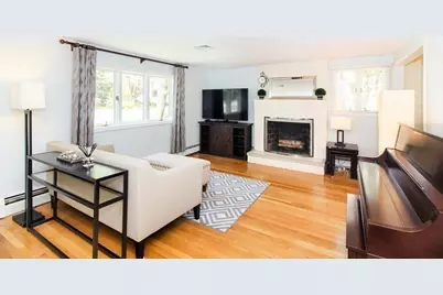 116 Manor Ave, Wellesley, MA 02482 - Photo 2