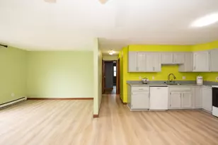 15 Houghton St, Worcester, MA 01604 - Photo 14