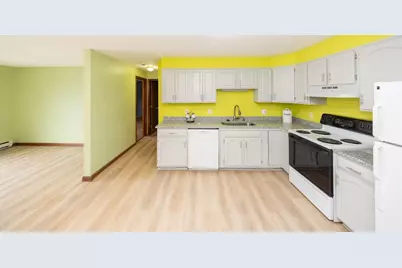 15 Houghton St #9, Worcester, MA 01604 - Photo 2