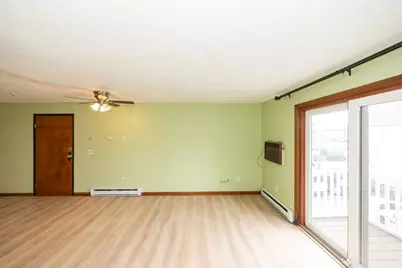 15 Houghton St #9, Worcester, MA 01604 - Photo 6