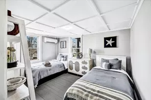 388 Sea St, Barnstable, MA 02601 - Photo 28