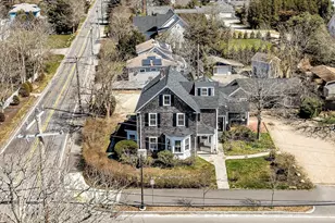 388 Sea St, Barnstable, MA 02601 - Photo 32