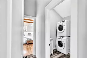 388 Sea St, Barnstable, MA 02601 - Photo 18