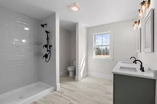 32 Titicut Ave, Bridgewater, MA 02324 - Photo 28