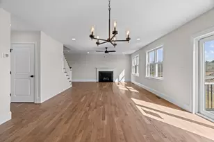 32 Titicut Ave, Bridgewater, MA 02324 - Photo 14