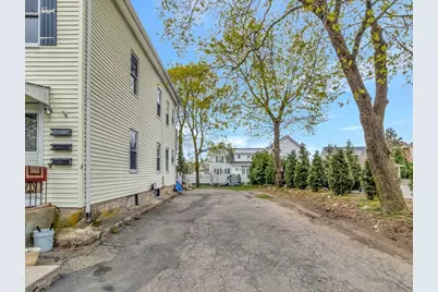 39 Church Street, Mansfield, MA 02048 - Photo 2