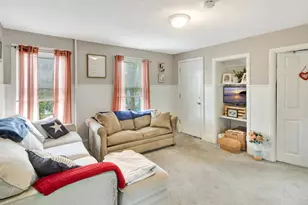39 Church St, Mansfield, MA 02048 - Photo 6