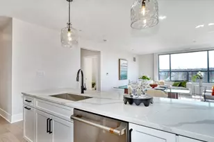 62 Foundry St, Wakefield, MA 01880 - Photo 8