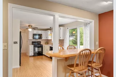 4 Fuller Pl, Franklin, MA 02038 - Photo 12
