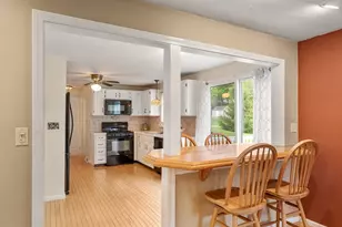 4 Fuller Pl, Franklin, MA 02038 - Photo 12