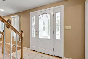 4 Fuller Pl, Franklin, MA 02038 - Photo 4
