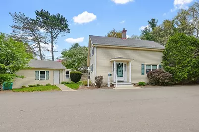 7 Lilac Court, Walpole, MA 02081 - Photo 1