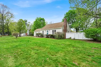 232 Eastwood Dr, Westfield, MA 01085 - Photo 2