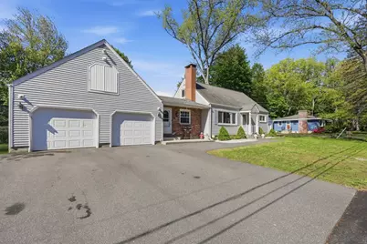 77 Valentine Ter, Agawam, MA 01001 - Photo 4