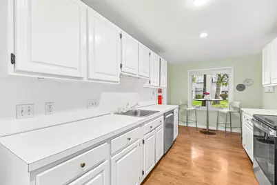 12 Steepletree Ln #12, Wayland, MA 01778 - Photo 4