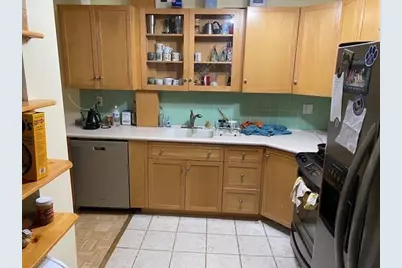 231 High St #2, Brookline, MA 02445 - Photo 4