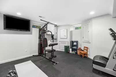 50 Oxford Street, Winchester, MA 01890 - Photo 32