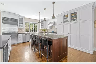 50 Oxford Street, Winchester, MA 01890 - Photo 8