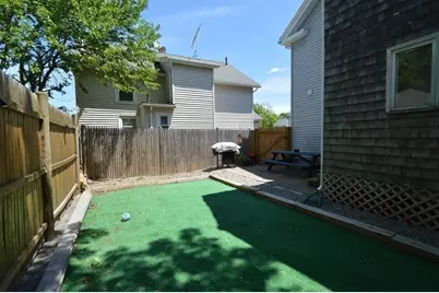 17 Chestnut Street, Marlborough, MA 01752 - Photo 8