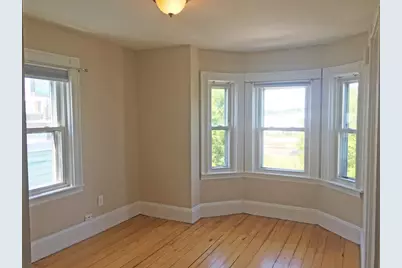 643 Saratoga St #3, Boston, MA 02128 - Photo 2