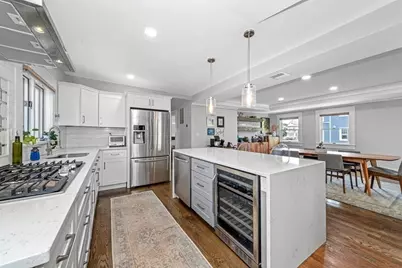 10 Grant St #2, Somerville, MA 02145 - Photo 8