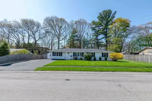 56 Trask Rd, Peabody, MA 01960 - Photo 2