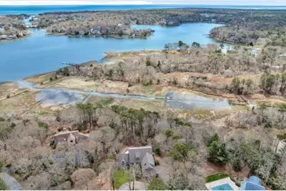 35 Punkhorn Point Rd, Mashpee, MA 02649 - Photo 4