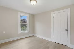5 Russell Ave, Ashburnham, MA 01430 - Photo 24