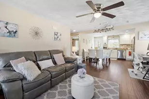 146 Main St, Clinton, MA 01510 - Photo 10