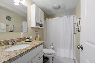 146 Main St, Clinton, MA 01510 - Photo 16