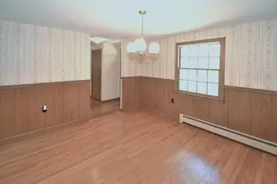 4 Applecrest Rd, Andover, MA 01810 - Photo 6