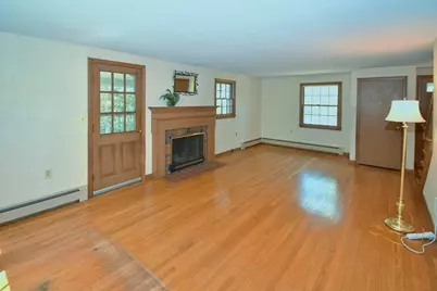 4 Applecrest Rd, Andover, MA 01810 - Photo 4