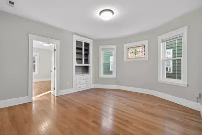 17 Chelmsford St #3, Boston, MA 02122 - Photo 4