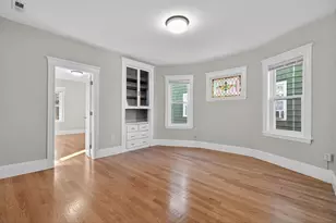 17 Chelmsford St, Boston, MA 02122 - Photo 4