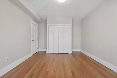 17 Chelmsford St #3, Boston, MA 02122 - Photo 8