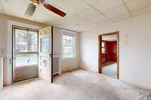 14 Hadwen Rd, Worcester, MA 01602 - Photo 10
