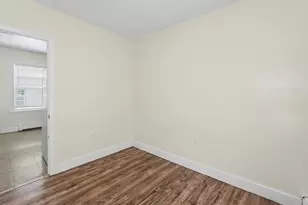 18 Pleasant St, Lowell, MA 01852 - Photo 22