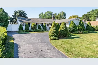 14 Rosslare Rd, Framingham, MA 01701 - Photo 2