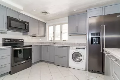 14 Rosslare Rd, Framingham, MA 01701 - Photo 4