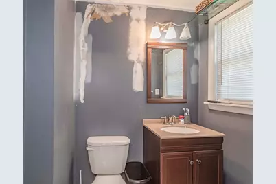 12 Dartmouth Drive, Milford, MA 01757 - Photo 14
