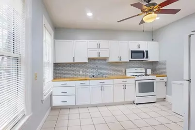 28 Fifield St, Boston, MA 02122 - Photo 2
