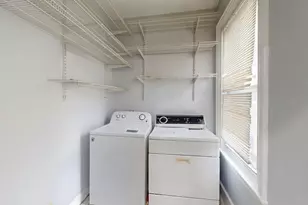 28 Fifield St, Boston, MA 02122 - Photo 8
