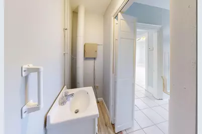 28 Fifield St, Boston, MA 02122 - Photo 10