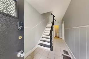 28 Fifield St, Boston, MA 02122 - Photo 8