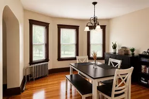 293 Cypress St, Brookline, MA 02445 - Photo 18