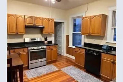 293 Cypress St, Brookline, MA 02445 - Photo 10