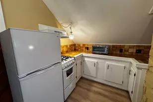 8 Hersey St, Salem, MA 01970 - Photo 4
