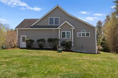 28 Green Vale Drive #28, Stratham, NH 03885 - Photo 4