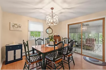 134 River Rd, Lowell, MA 01852 - Photo 8